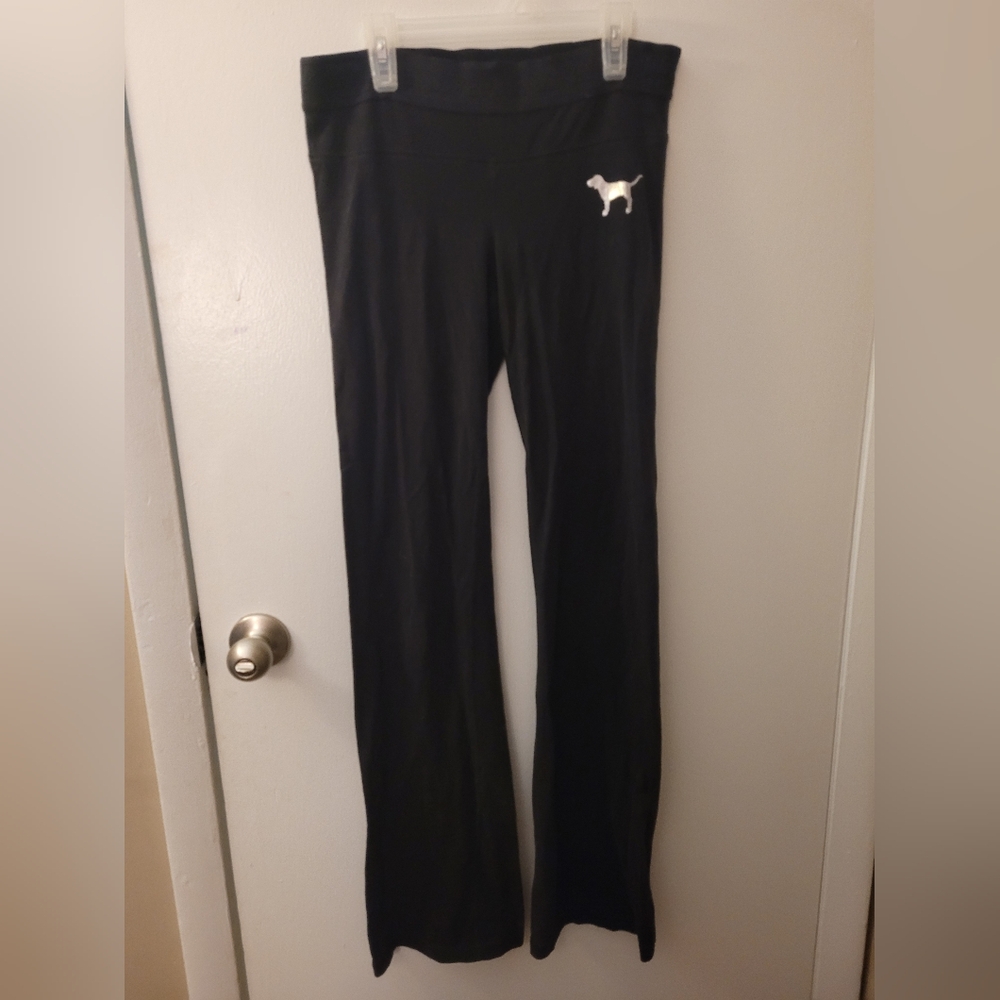 Vs pink yoga pants